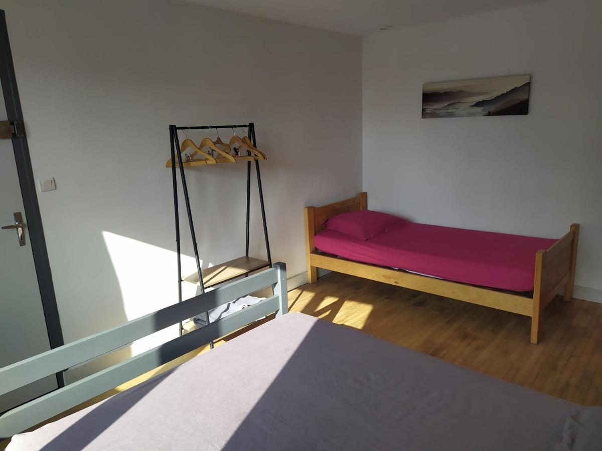 Chambre Centre Ville De Thiviers Luaran gambar